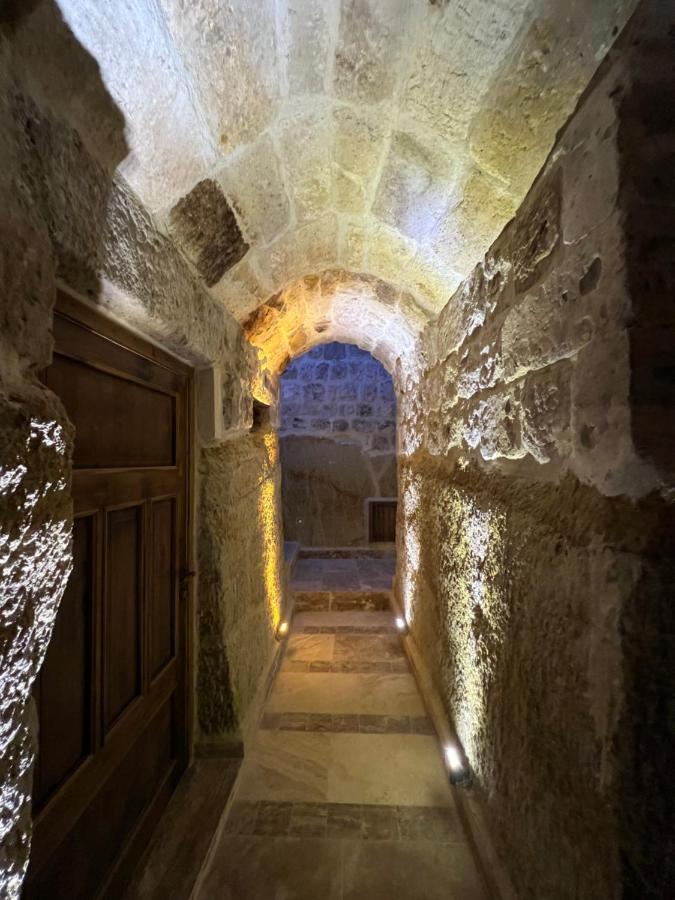 Dionysos Cave Cappadocia Hotel أوروغوبْ المظهر الخارجي الصورة