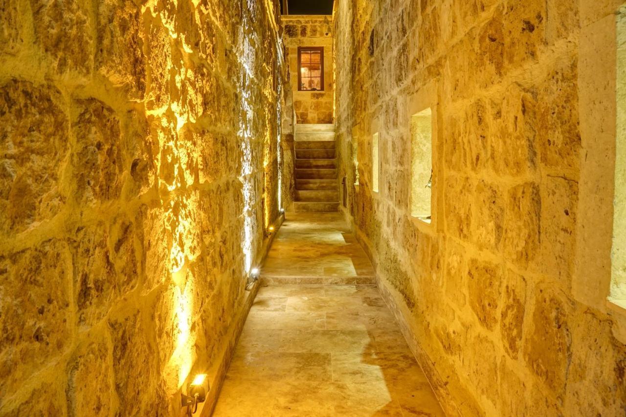 Dionysos Cave Cappadocia Hotel أوروغوبْ المظهر الخارجي الصورة