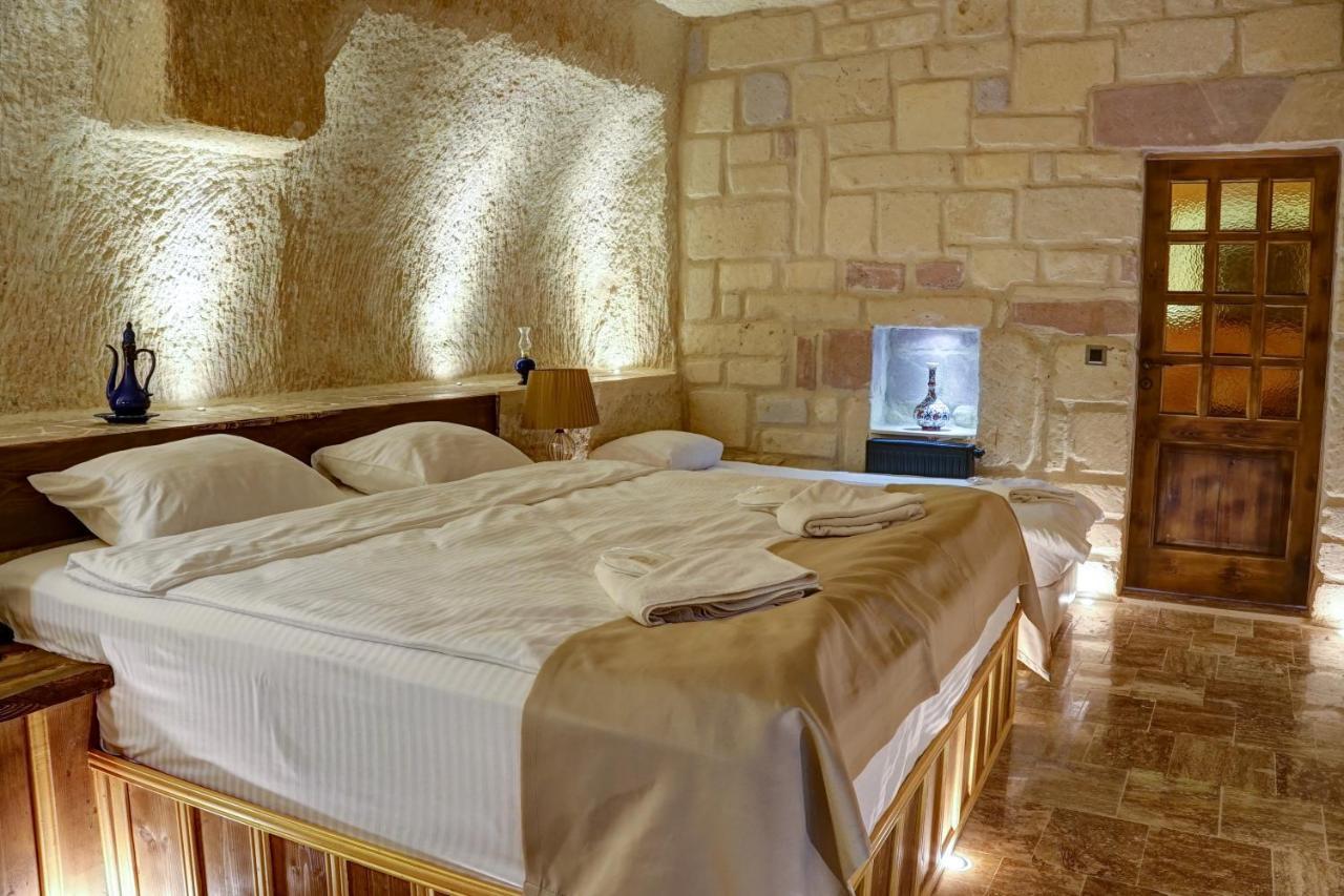 Dionysos Cave Cappadocia Hotel أوروغوبْ المظهر الخارجي الصورة