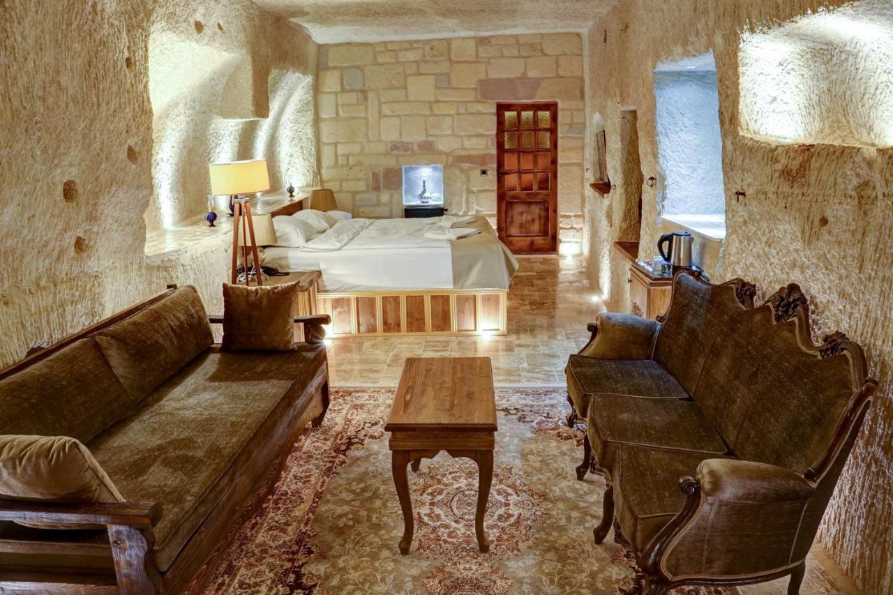 Dionysos Cave Cappadocia Hotel أوروغوبْ المظهر الخارجي الصورة