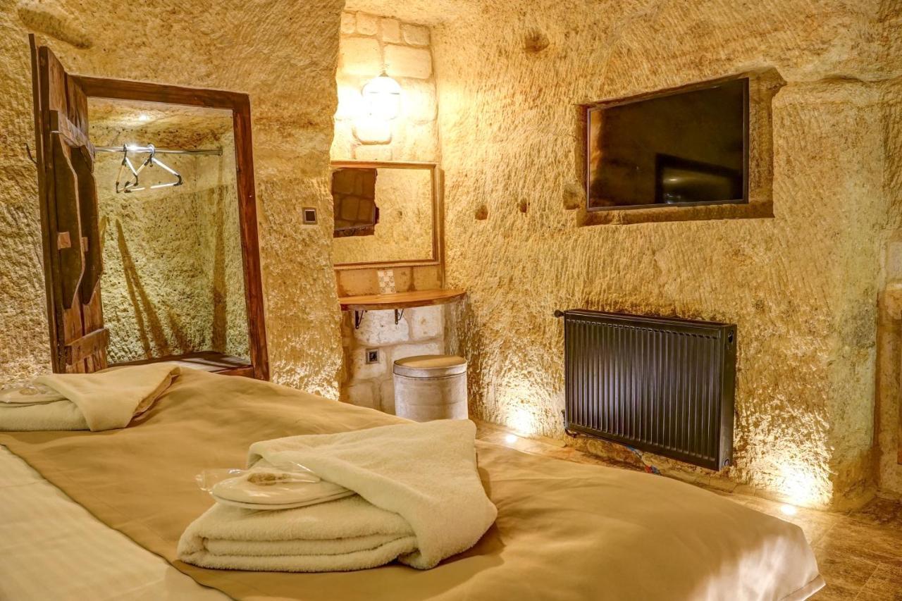 Dionysos Cave Cappadocia Hotel أوروغوبْ المظهر الخارجي الصورة