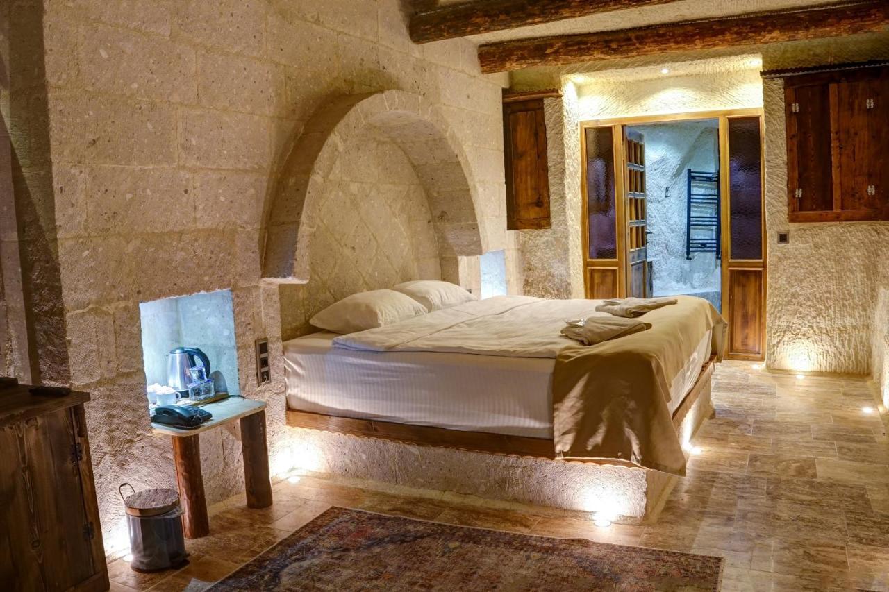 Dionysos Cave Cappadocia Hotel أوروغوبْ المظهر الخارجي الصورة