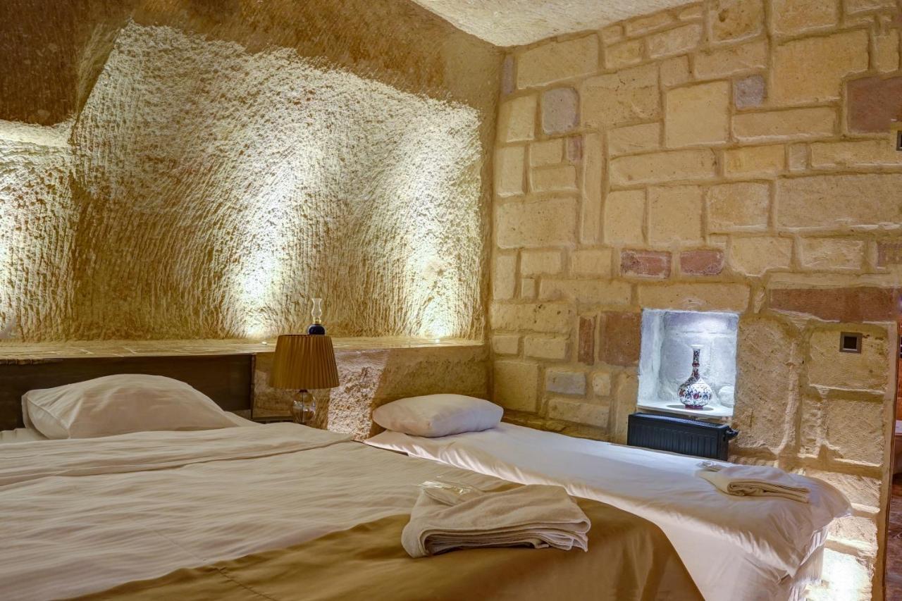 Dionysos Cave Cappadocia Hotel أوروغوبْ المظهر الخارجي الصورة