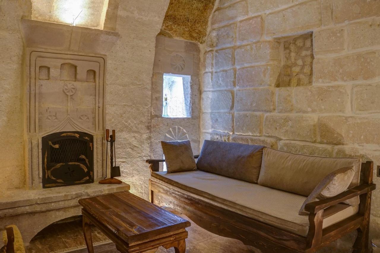 Dionysos Cave Cappadocia Hotel أوروغوبْ المظهر الخارجي الصورة